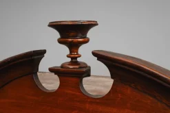 Barocker Schrank aus Eiche & Pinienholz, Frühes 19. Jh