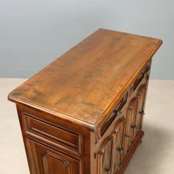 Barockes italienisches Sideboard aus Nussholz, 20. Jh