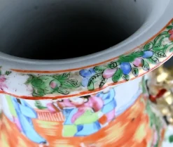 Bedeutende Canton Porzellanvase, China Spätes 19. Jh