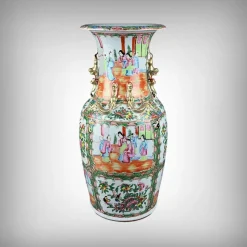 Bedeutende Canton Porzellanvase, China Spätes 19. Jh