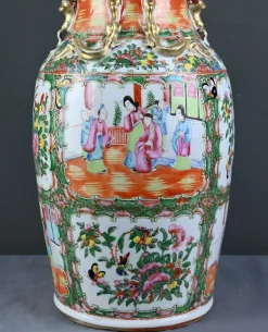 Bedeutende Canton Porzellanvase, China Spätes 19. Jh