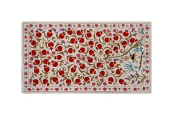 Beige usbekischer Suzani Bestickter Wandbehang Textil