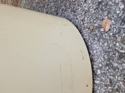 Beige Vip Modell Kleiderbügel von Roberto Lucchi & Paolo Orlandini für Velca, 1970er