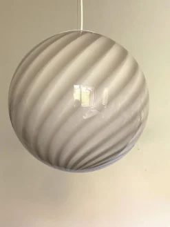 Beige & Weiße Sphere Hängelampe aus Muranoglas von Simoeng