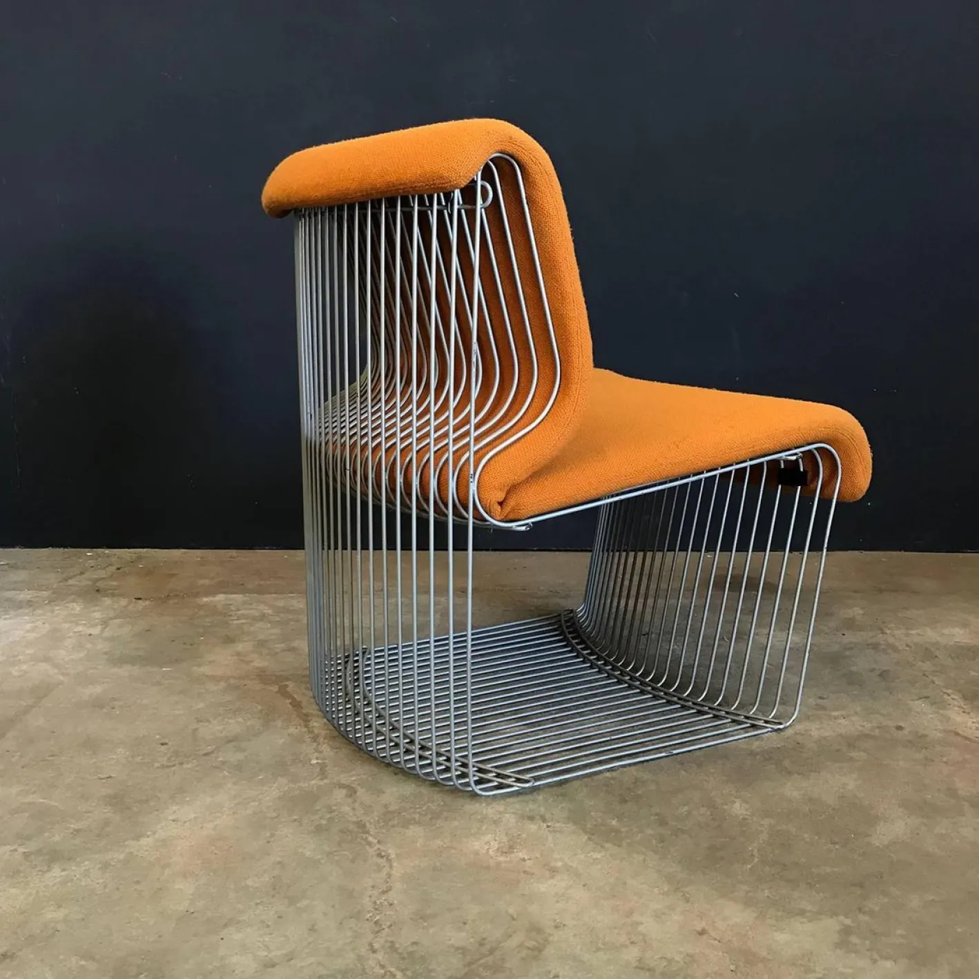Beistelltisch & 3 Pantonova Stühle von Verner Panton für Fritz Hansen, 1971, 4er Set
