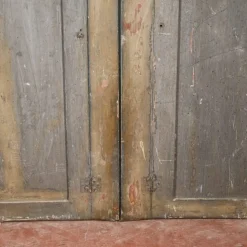 Bemalte Vintage Doppeltür