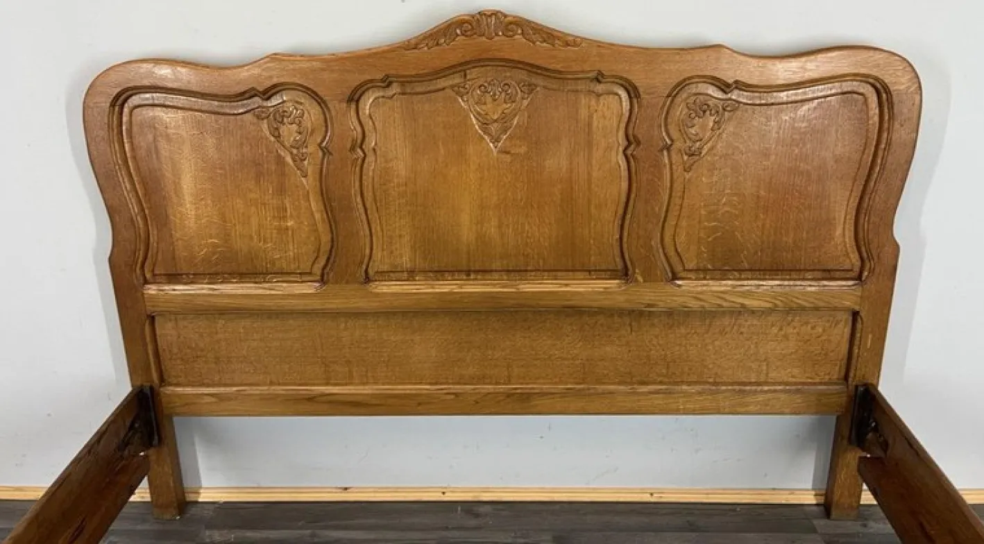 Bett Französisches Louis Xvi Doppelbett Bettgestell aus Eiche geschnitztes Kopfteil Lot 4603
