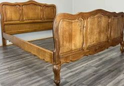 Bett Französisches Louis Xvi Doppelbett Bettgestell aus Eiche geschnitztes Kopfteil Lot 4603