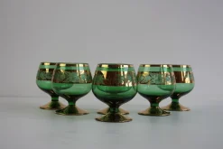 Böhmische Vintage Gläser in Grün & Gold Vergoldet, 1950er, 6 . Set