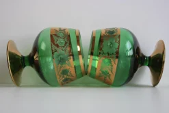 Böhmische Vintage Gläser in Grün & Gold Vergoldet, 1950er, 6 . Set