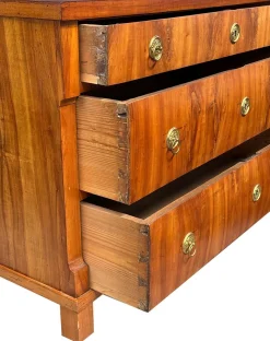 Biedermeier Kommode aus Kirschholz, 1810er