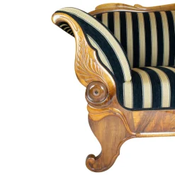 Biedermeier Sofa aus Nussholz, Frühes 19. Jh.