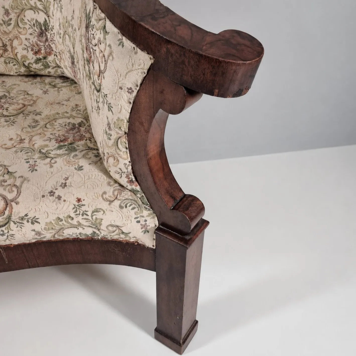 Biedermeier Walnuss Furnier Sofa
