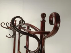 Bistrot Wandgarderobe von Thonet, 1890er