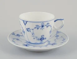 Blaue geriffelte schlichte Kaffeetassen mit Untertassen von Royal Copenhagen, 1970er, 12 Set