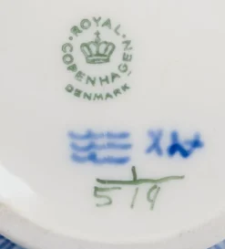 Blaue Kannelierte Kaffeekanne aus Porzellan von Royal Copenhagen, 1960er