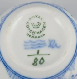 Blaue Kannelierte Kaffeetassen mit Untertassen von Royal Copenhagen, 1960er, 12 Set