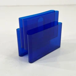 Blauer Zeitschriftenständer aus Acrylglas von Giotto Stoppino für Kartell, 1970er Jahre