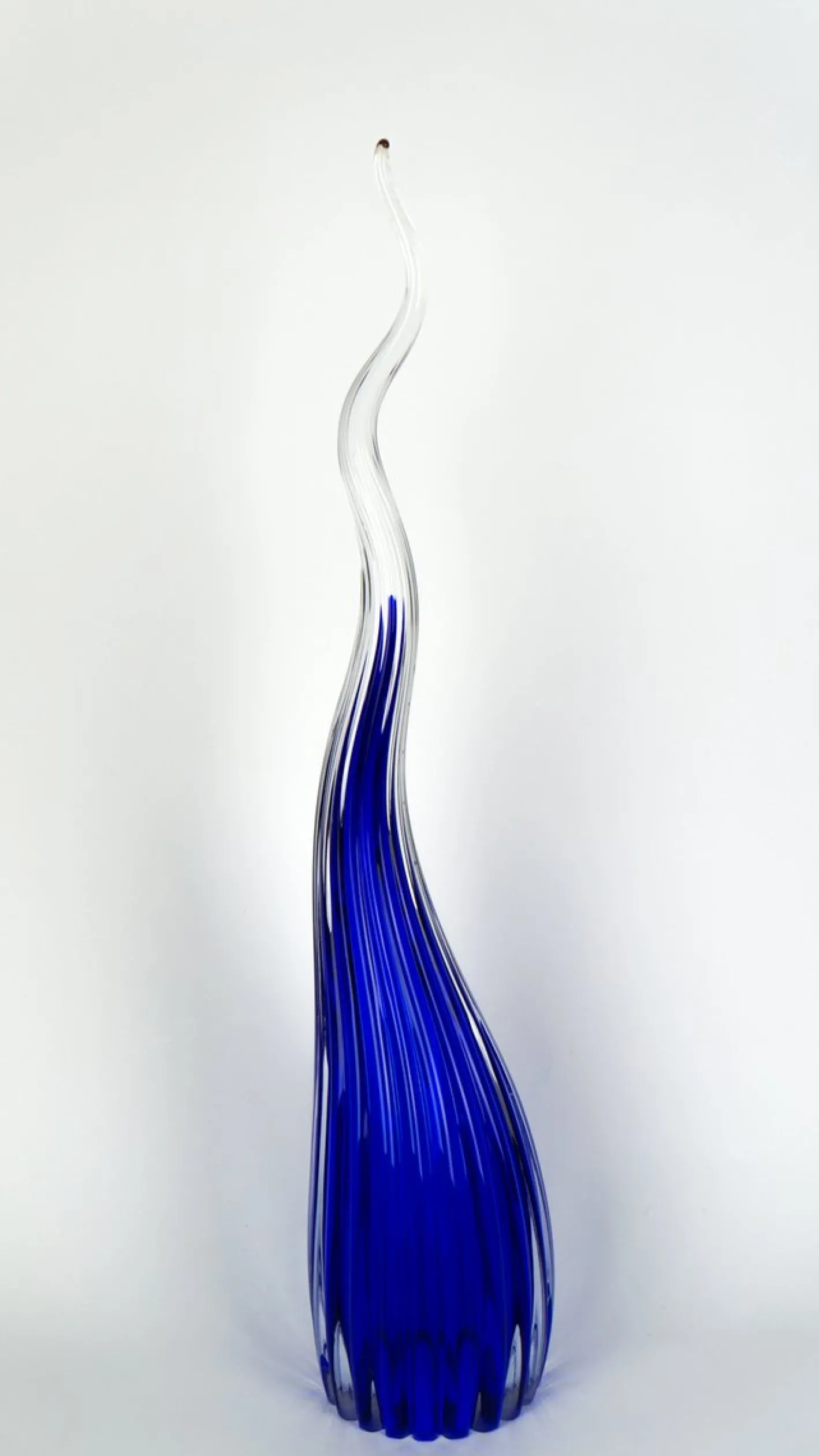 Blaue Skulpturale Hornvase aus Muranoglas von Beltrami für Made Murano Glass, 2019