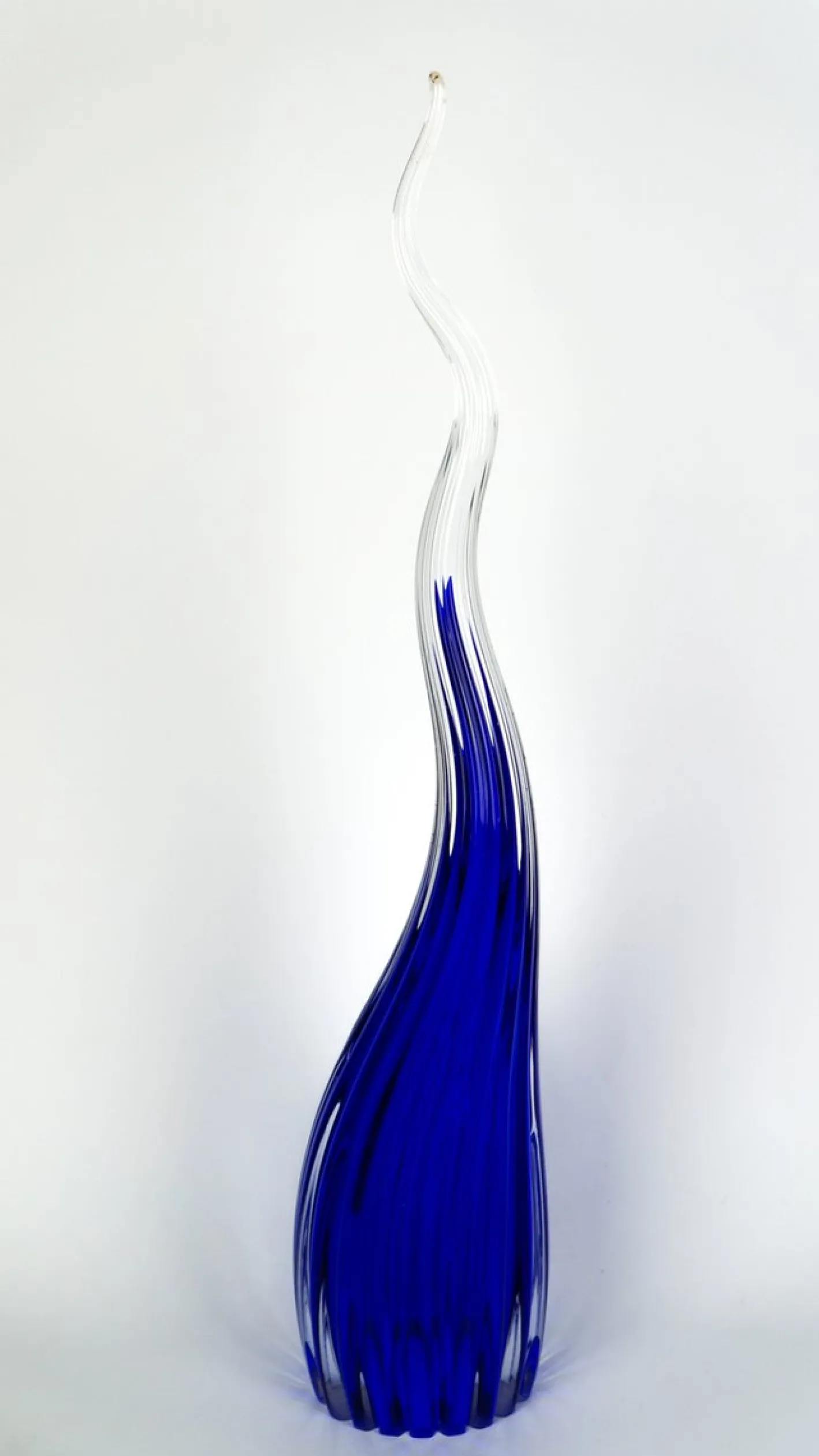 Blaue Skulpturale Hornvase aus Muranoglas von Beltrami für Made Murano Glass, 2019