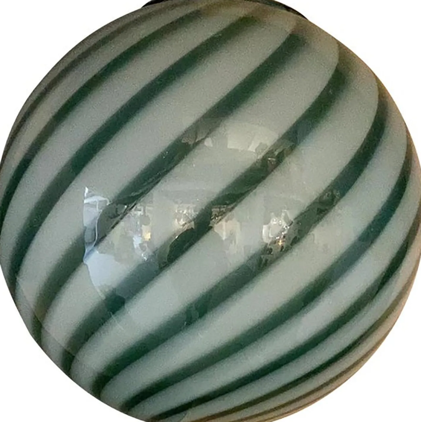 Blaue und milchig-weiße Sphere Hängelampe aus Muranoglas von Simoeng