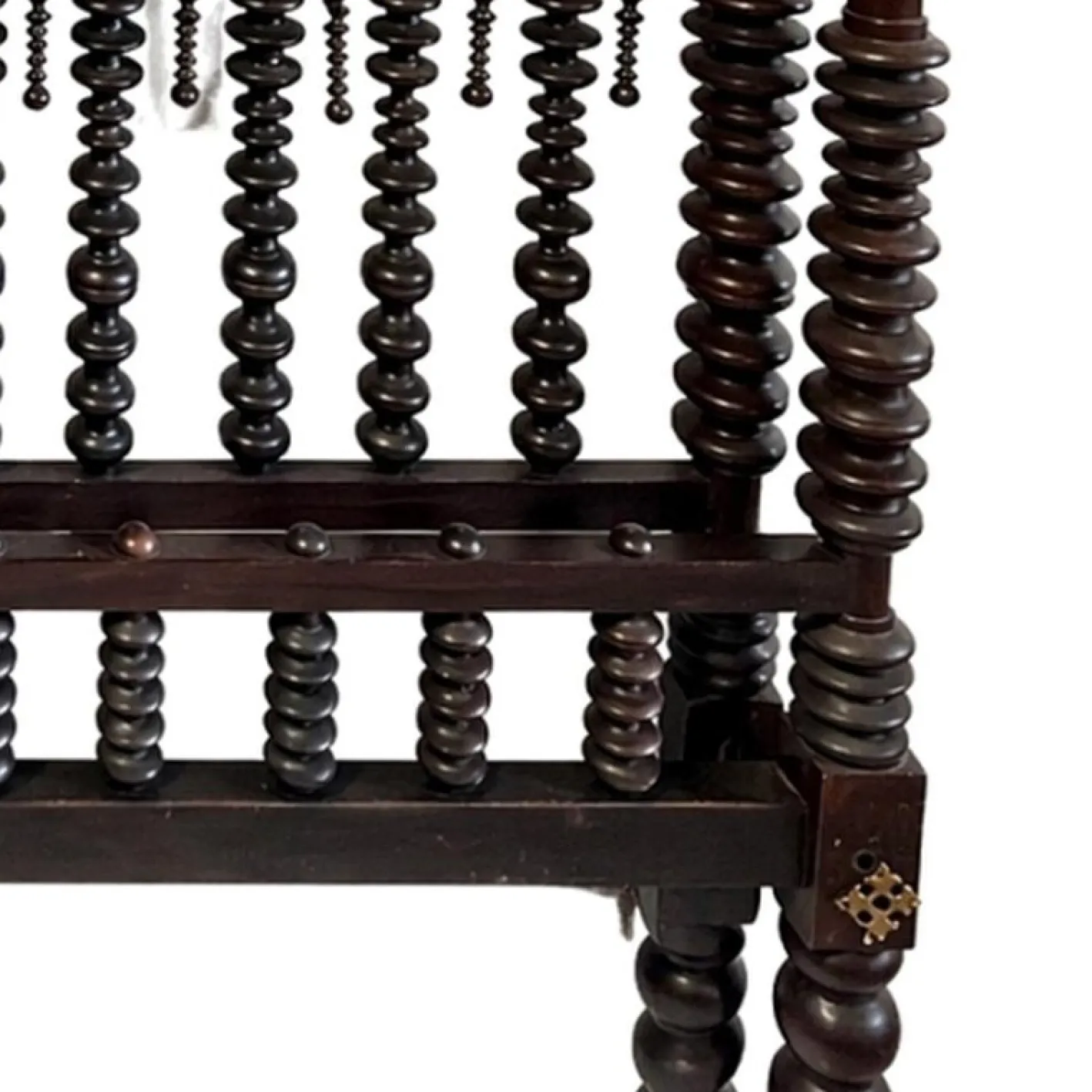 Bobbin Lace Bett aus edlem Holz, 17. Jh