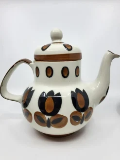 Boch La Louvière Teeservice Kimono Serie aus Steingut, Belgien, 1970er, 9 . Set