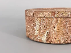 Box mit Deckel aus rotem Travertin von Up & Up, Massa-Carrara Italy, 1970er