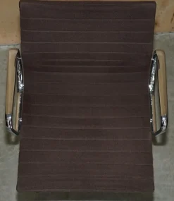 Brauner EA 108 Drehstuhl von Charles & Ray Eames