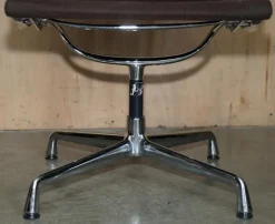 Brauner EA 108 Drehstuhl von Charles & Ray Eames
