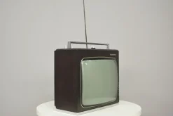 Brauner Naonis Fernseher, 1970er