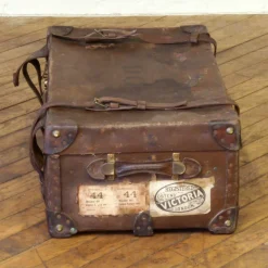 Braune Vintage Reisetruhe, 1930er