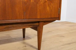 Britisches Mid-Century Teak Sideboard, 1960er