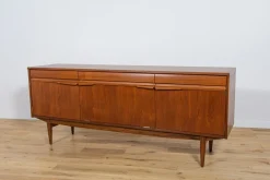 Britisches Mid-Century Teak Sideboard, 1960er