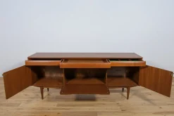 Britisches Mid-Century Teak Sideboard, 1960er