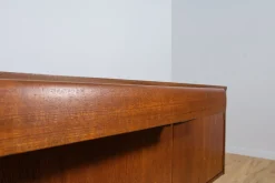 Britisches Mid-Century Teak Sideboard, 1960er