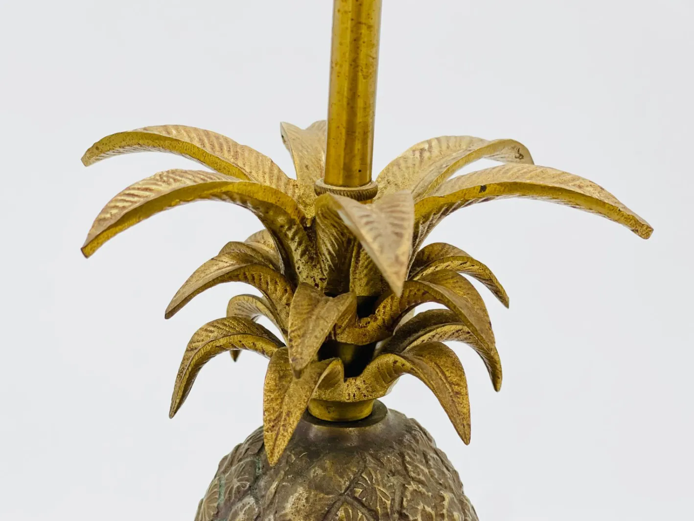 Bronze Ananas Tischlampe, 1960