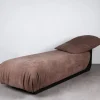 Brutal Daybed von Lucas Morten