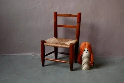 Brutalistischer Kinderstuhl aus Stroh, 1970er