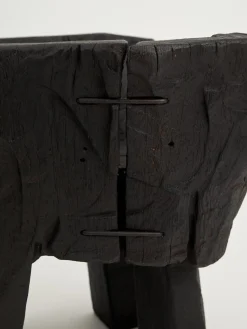Brutalistischer skulpturaler Armhair von Logniture