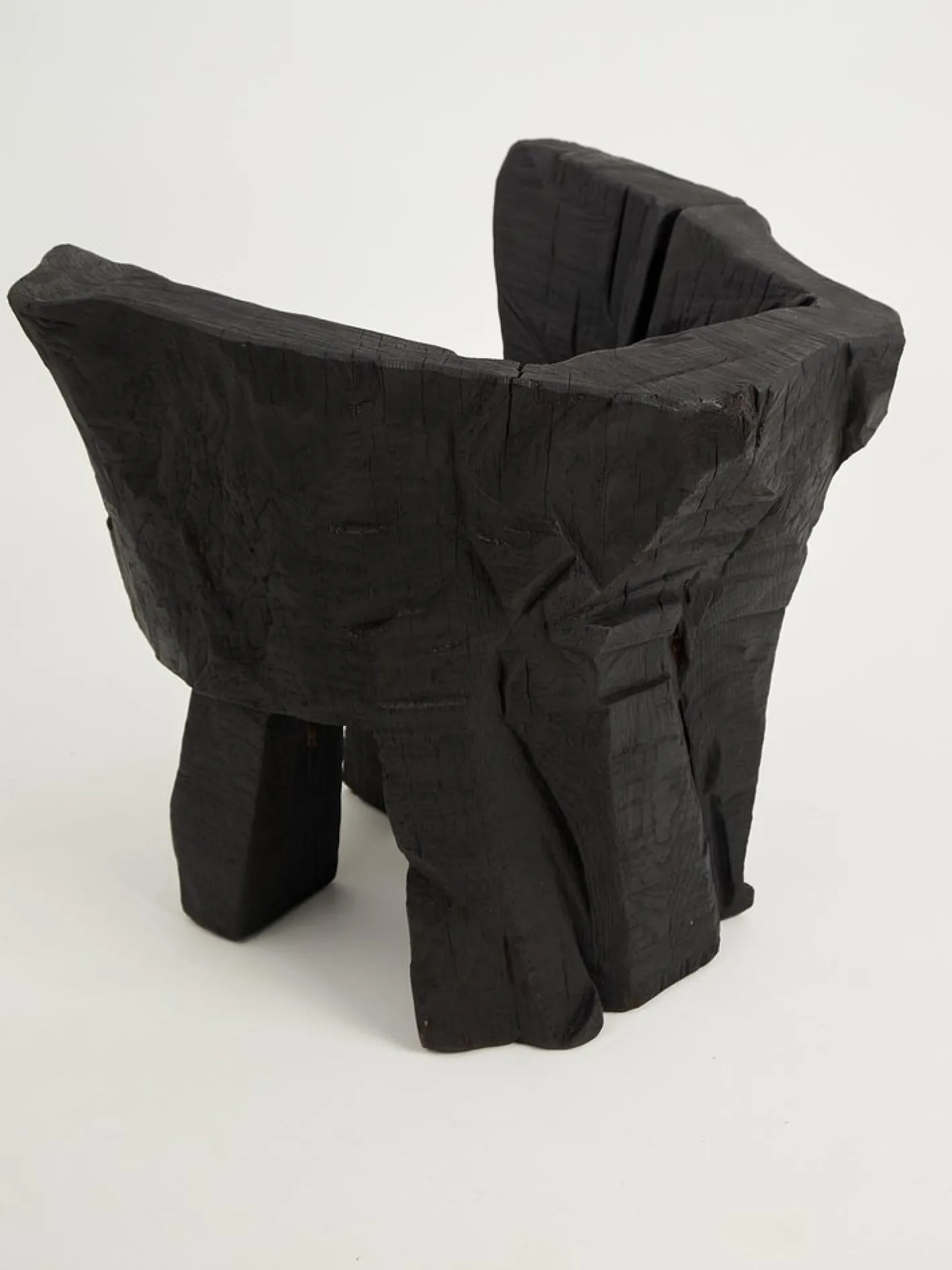Brutalistischer skulpturaler Armhair von Logniture