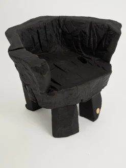 Brutalistischer skulpturaler Armhair von Logniture