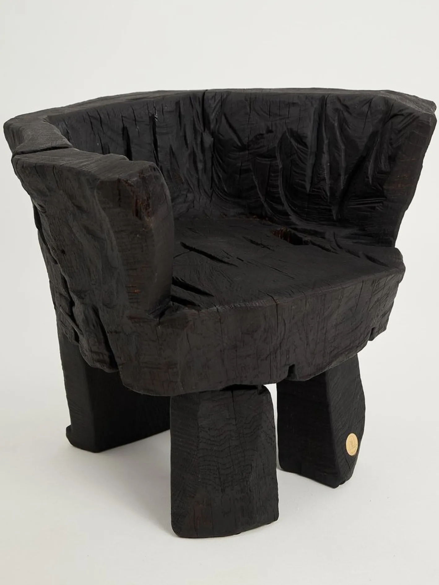Brutalistischer skulpturaler Armhair von Logniture