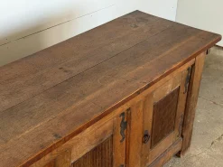 Brutalistisches französisches Sideboard aus Eiche, 1930er