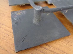 Brutalistische Wandtafel aus Metall, 1960er