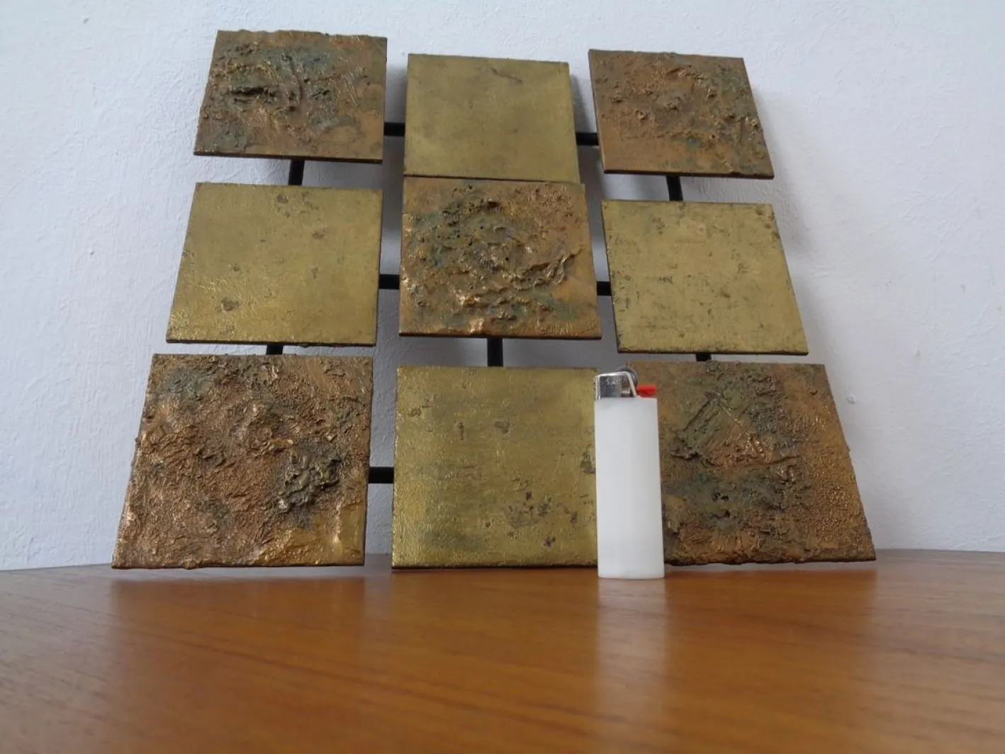 Brutalistische Wandtafel aus Metall, 1960er