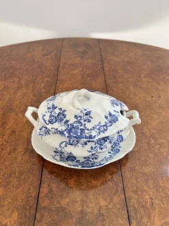 Burslem Lorna Terrinen von Doulton, 1890, 4 . Set