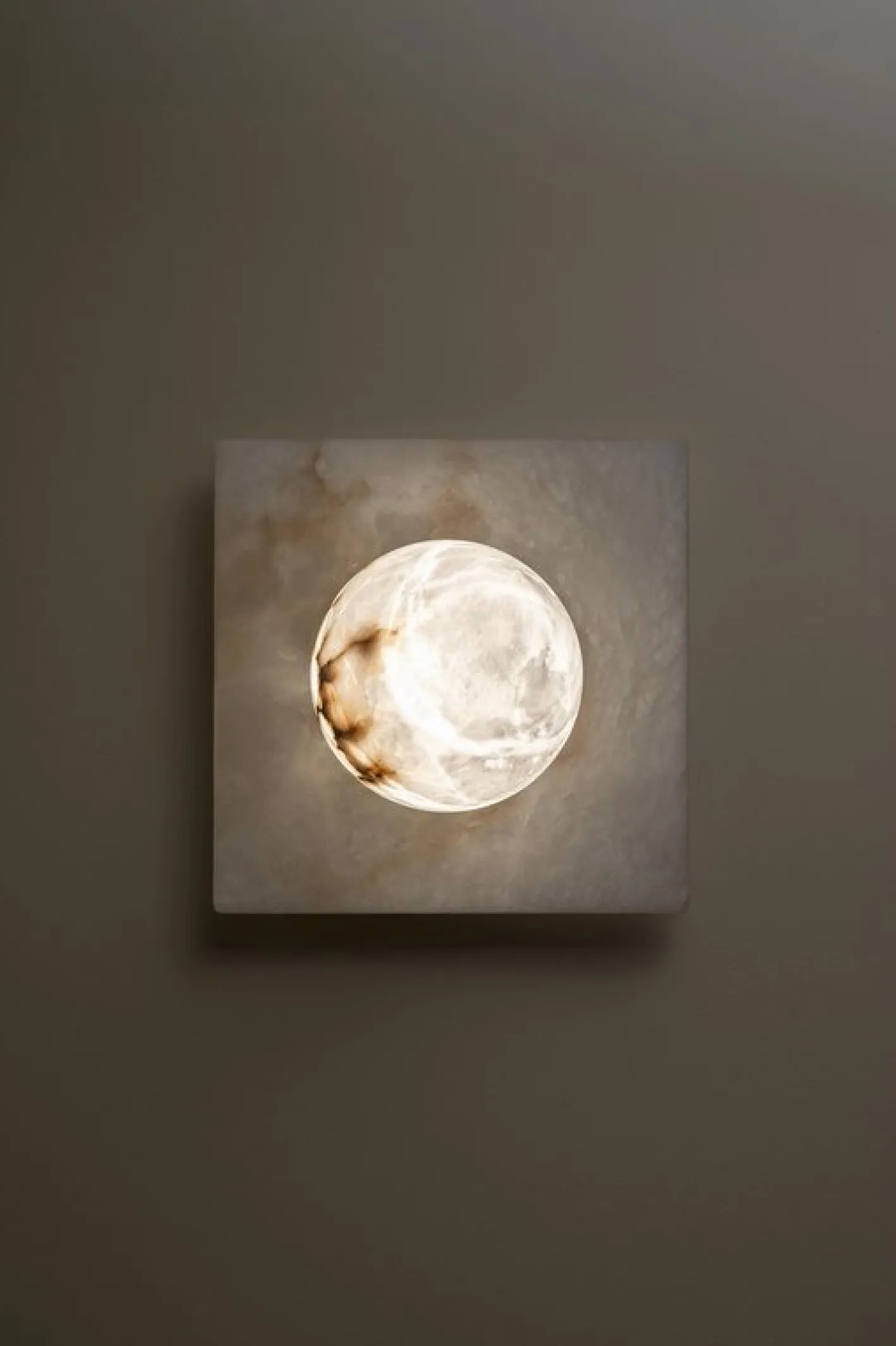 BX2 Wandlampe von United Alabaster