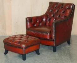 Chesterfield Suite Sessel & Sofa aus vollständig handgefärbtem Bordeaux-Leder, 3 . Set