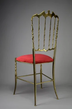 Chiavari Stuhl aus Messing & rotem Samt, 1950